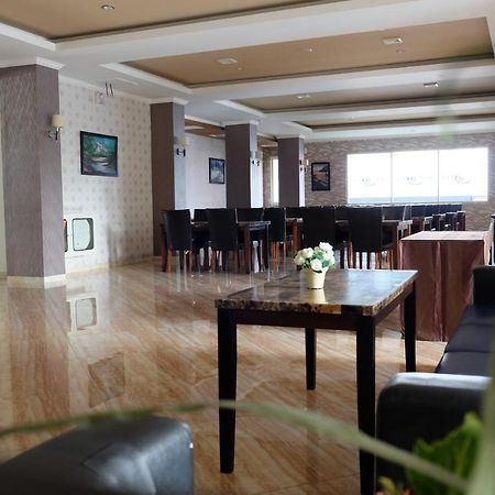 Pacific Hotel Ambon Esterno foto