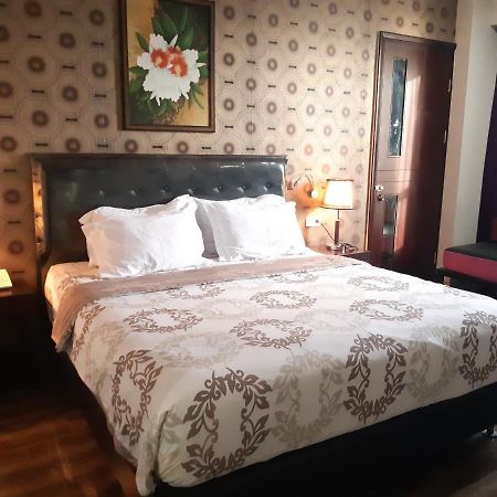 Pacific Hotel Ambon Esterno foto
